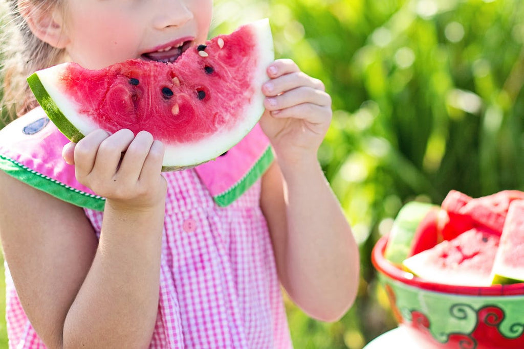 Raising Healthy Eaters: Nutrition Tips for Parents of Kids and Teens